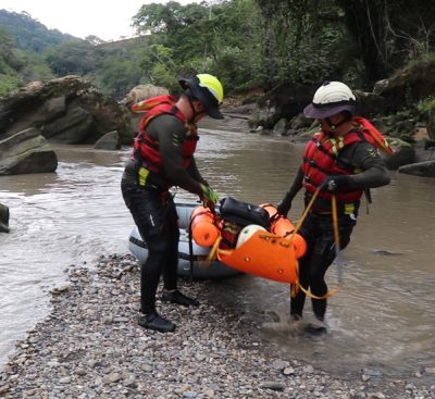 curso-hse-enr-sector-industrial-escuela-rescate-en-bordes-de-rios